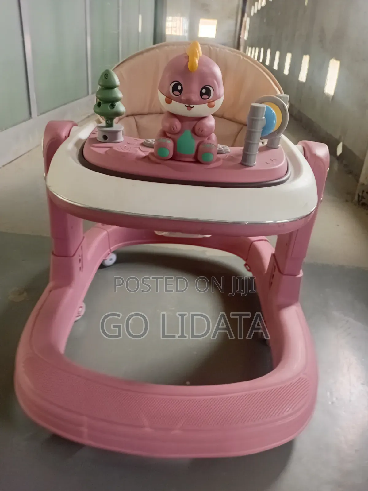 የሙዚቃና መጫወቻ ያለው ጋሪ | Musical Activity Baby Walker