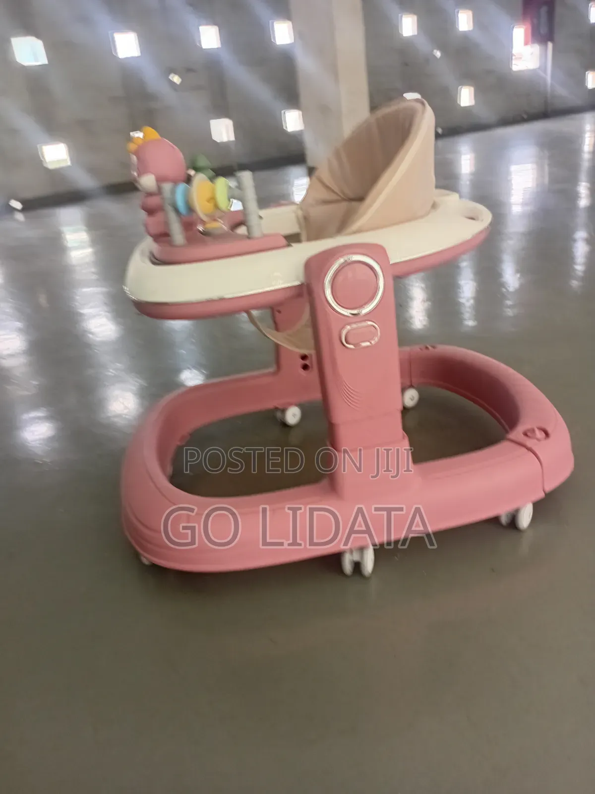 ቁመቱ የሚስተካከል የሕፃን ጋሪ | Adjustable Height Baby Walker