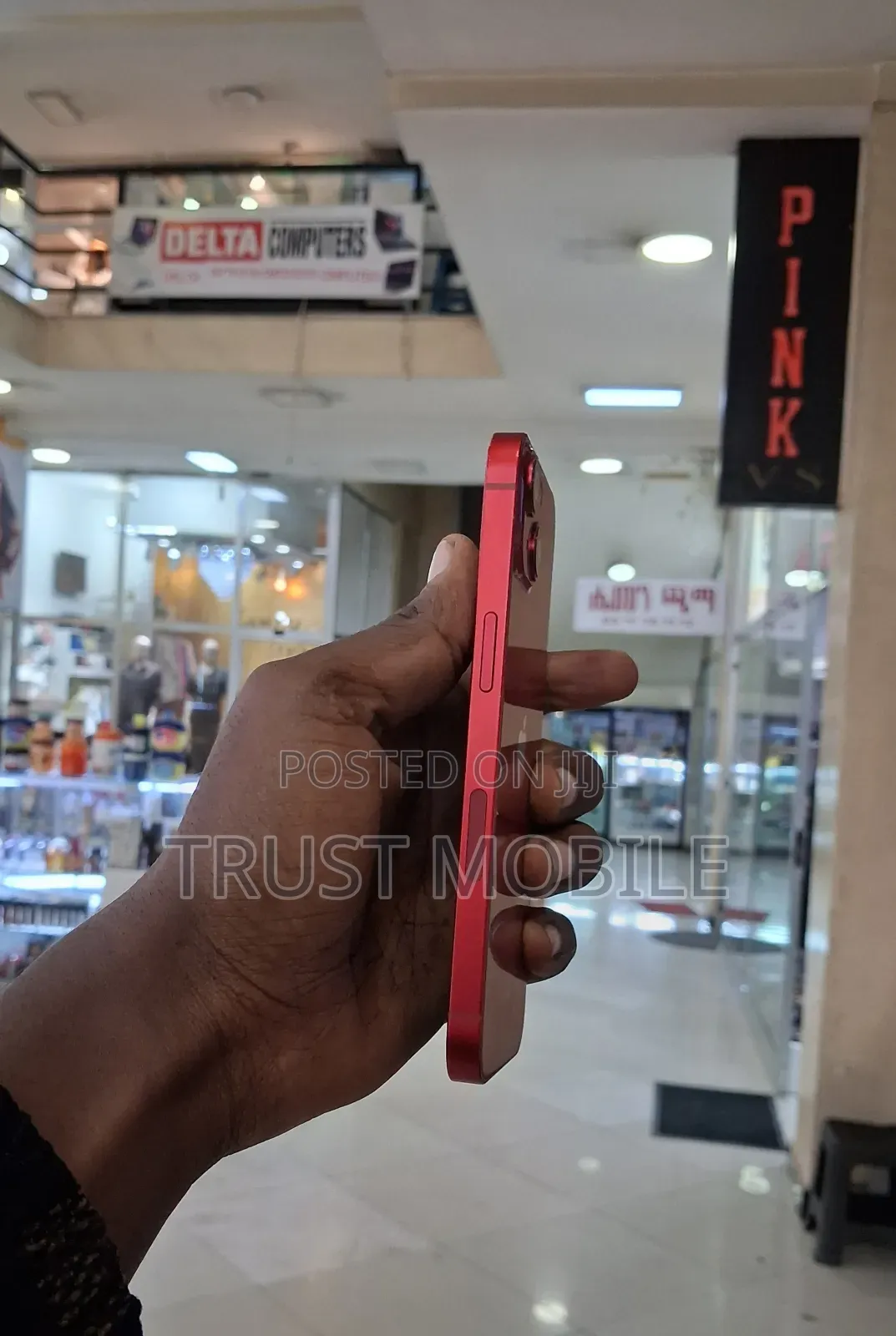 Apple iPhone 13 256 GB Red