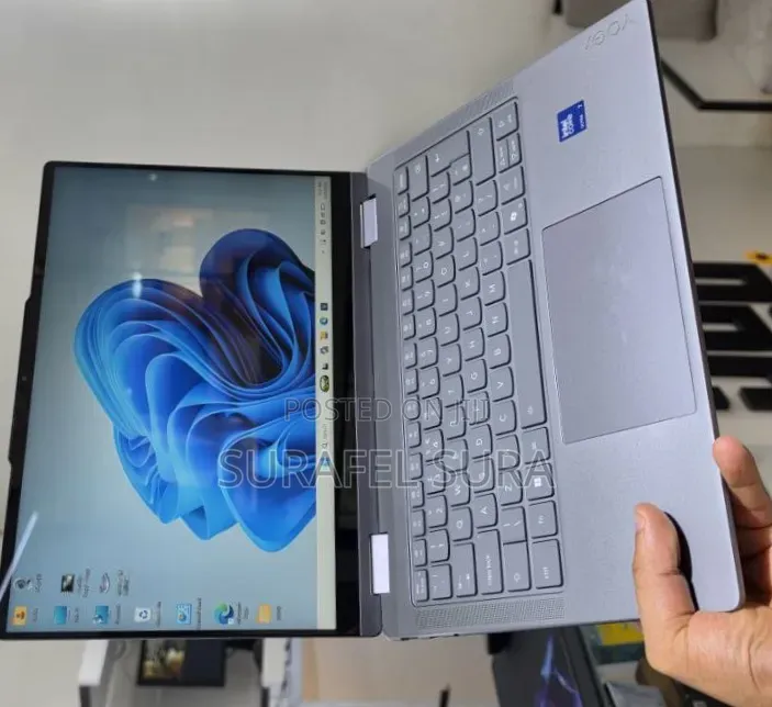 New Laptop Lenovo Yoga 7i 16GB Intel Core Ultra 7 SSD 1T