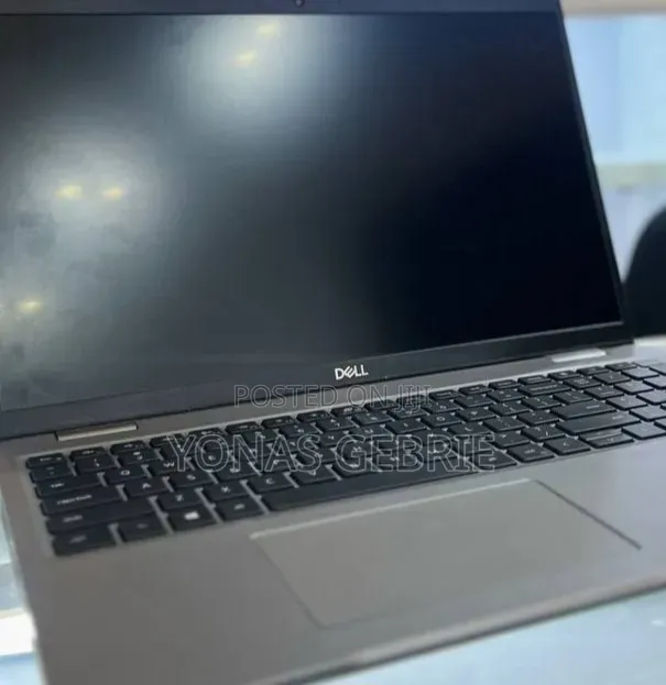 New Laptop Dell 16GB Intel Core i7 SSD 512GB