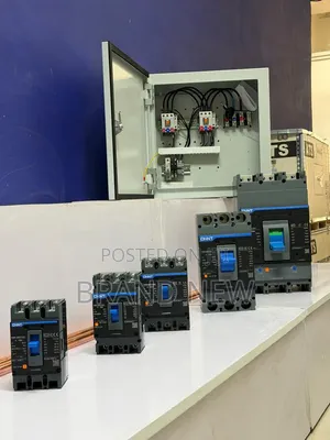 CHINT NXM 1250A Molded Case Circuit Breaker (MCCB)