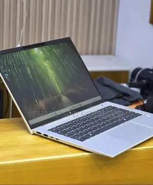 New Laptop HP EliteBook 840 G11 16GB Intel Core Ultra 7 SSD 512GB
