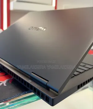 New Laptop HP Omen 16 16GB Intel Core i7 SSD 256GB