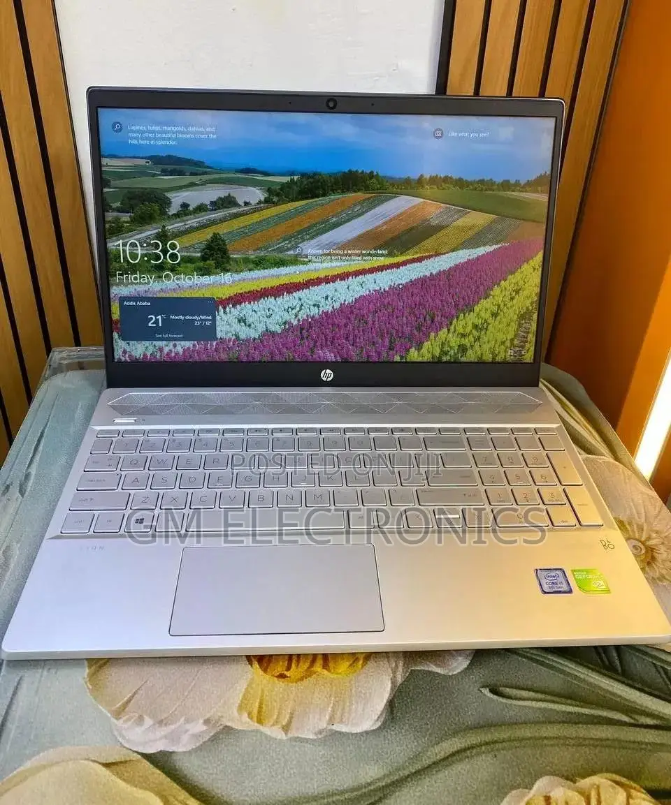 New Laptop HP Pavilion 15 8GB Intel Core i5 SSD 512GB