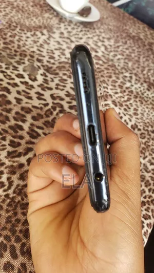 Samsung Galaxy A30s 64 GB Black