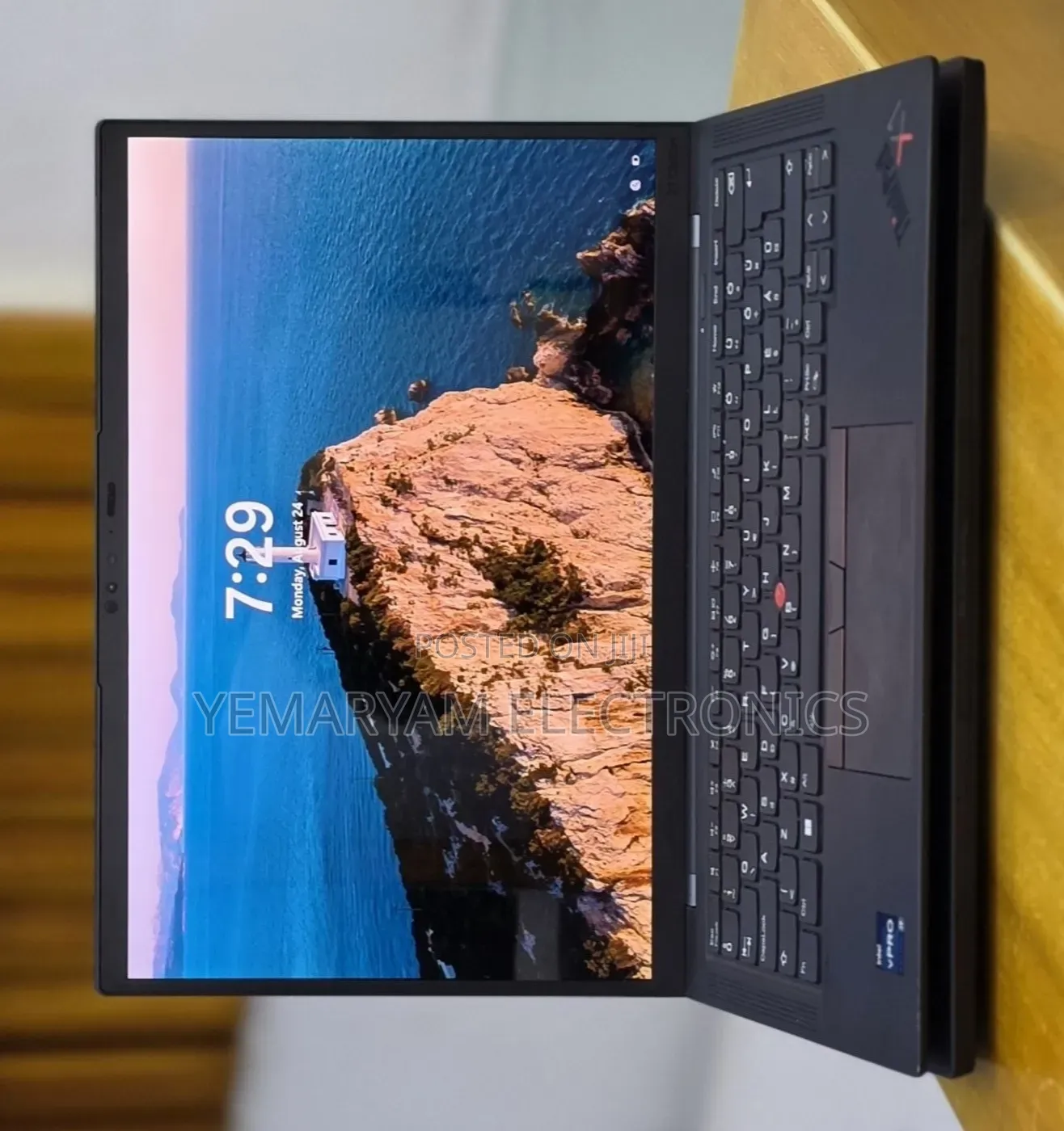 New Laptop Lenovo ThinkPad X1 Carbon 16GB Intel Core i7 SSD 512GB