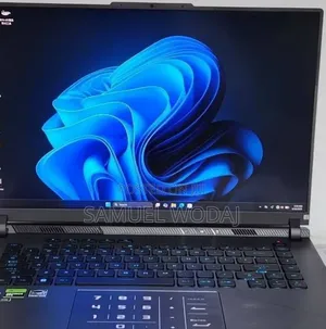 New Laptop Asus ROG Strix G15 16GB Intel Core i9 SSD 1T