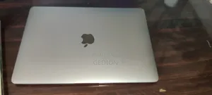 Laptop Apple MacBook Air 2020 8GB Apple M1 SSD 256GB