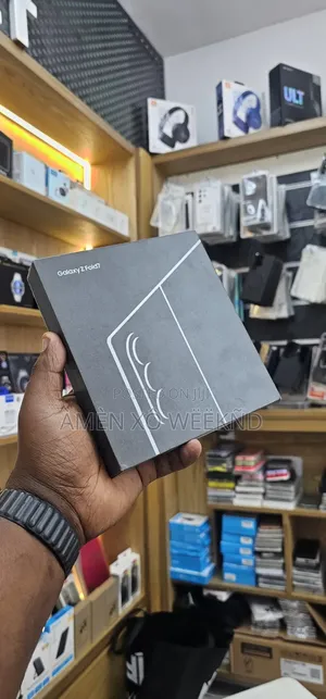 New Samsung Galaxy Fold 512 GB Black