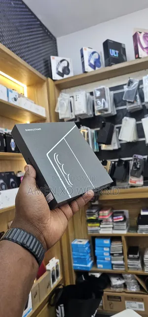 New Samsung Galaxy Fold 512 GB Black