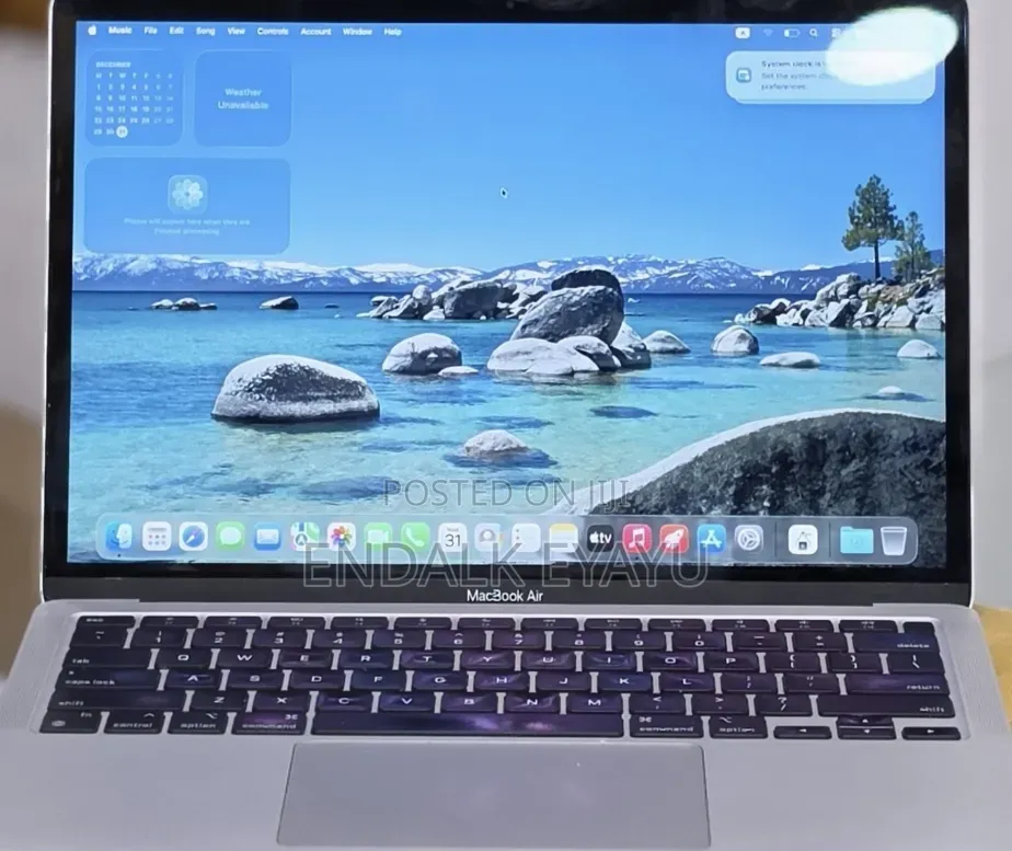 New Laptop Apple MacBook Air 2020 M1 8GB Apple M1 SSD 256GB