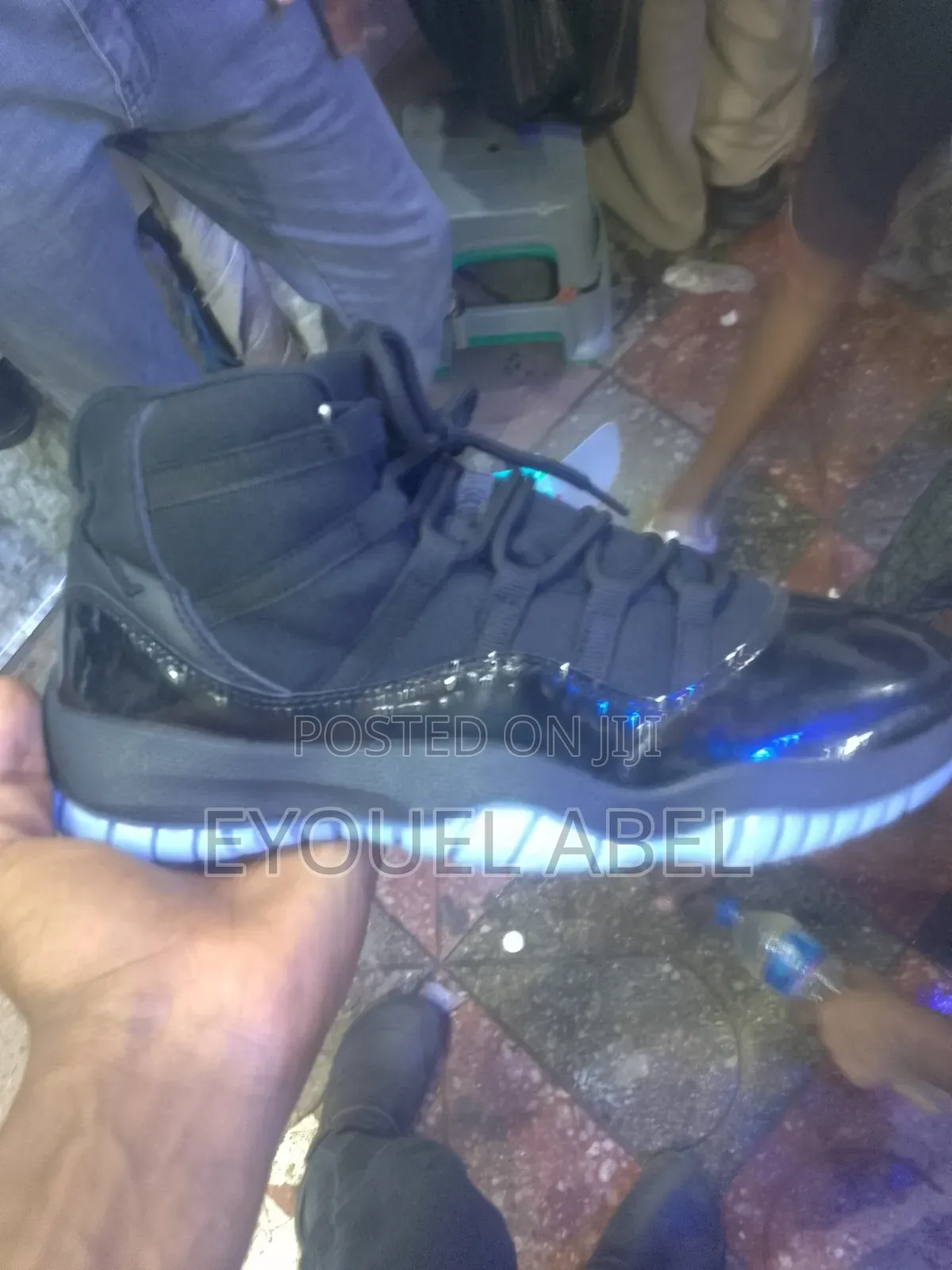 Jordan 11 Black
