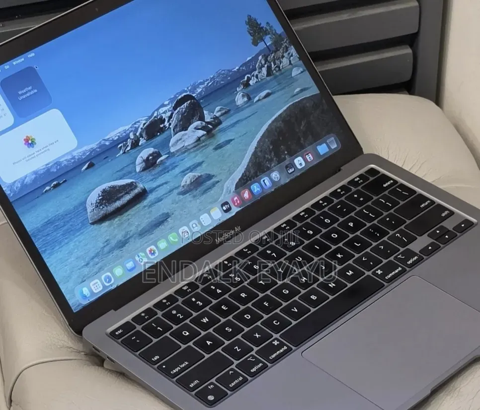 New Laptop Apple MacBook Air 2020 M1 16GB Apple M1 SSD 512GB