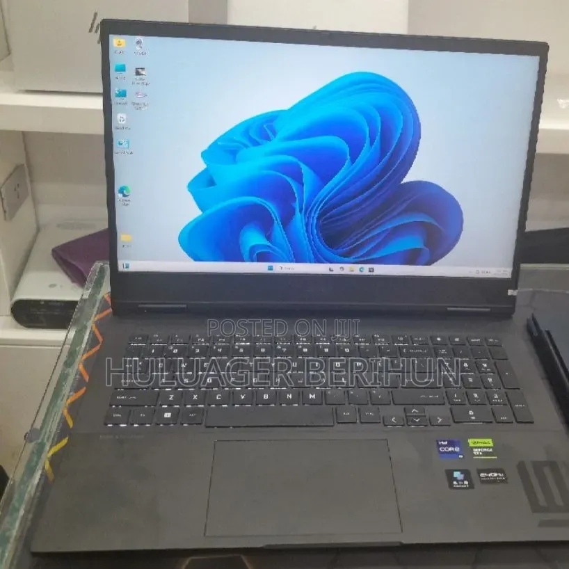 New Laptop HP Omen 16 16GB Intel Core i9 SSD 1T