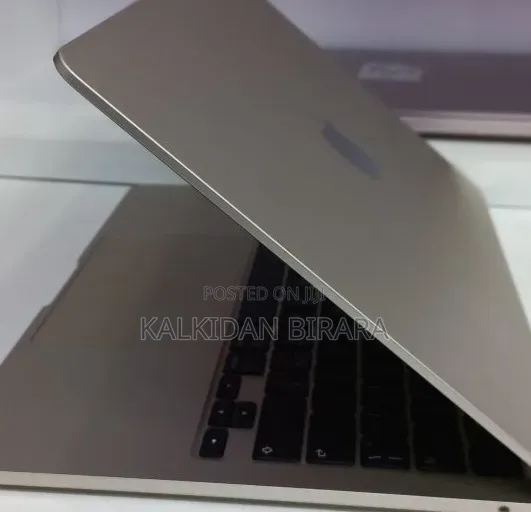 New Laptop Apple MacBook Air 2026 M5 16GB Apple M5 SSD 512GB
