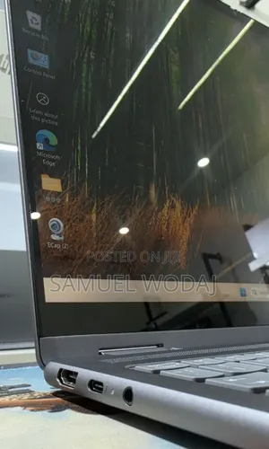 New Laptop Lenovo Yoga Slim 7 16GB Intel Core Ultra 7 SSD 1T