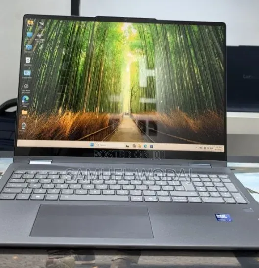 New Laptop Lenovo Yoga Slim 7 16GB Intel Core Ultra 7 SSD 1T