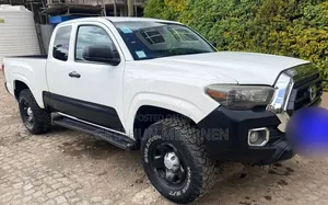 Toyota Tacoma 2020 White