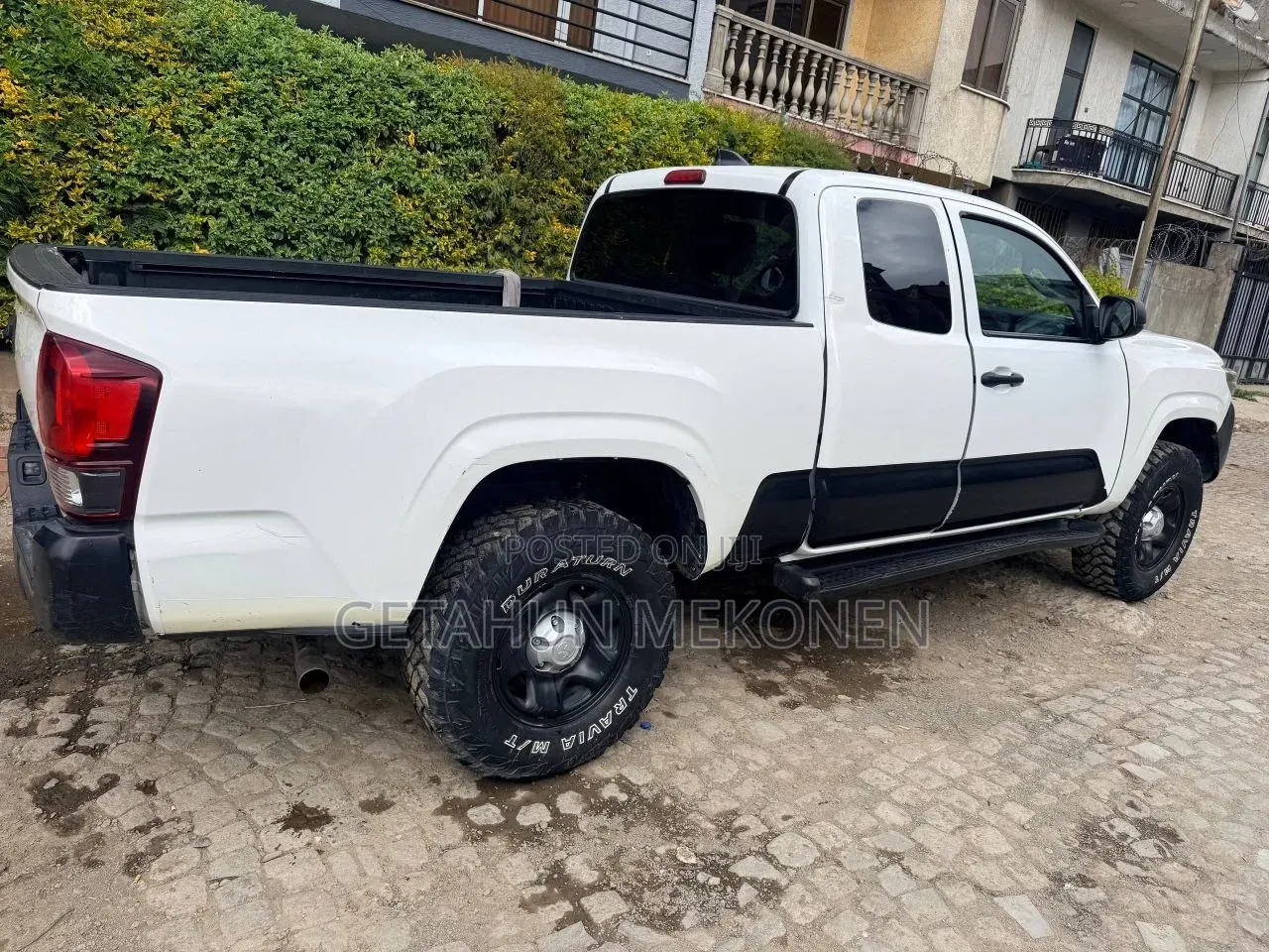 Toyota Tacoma 2020 White