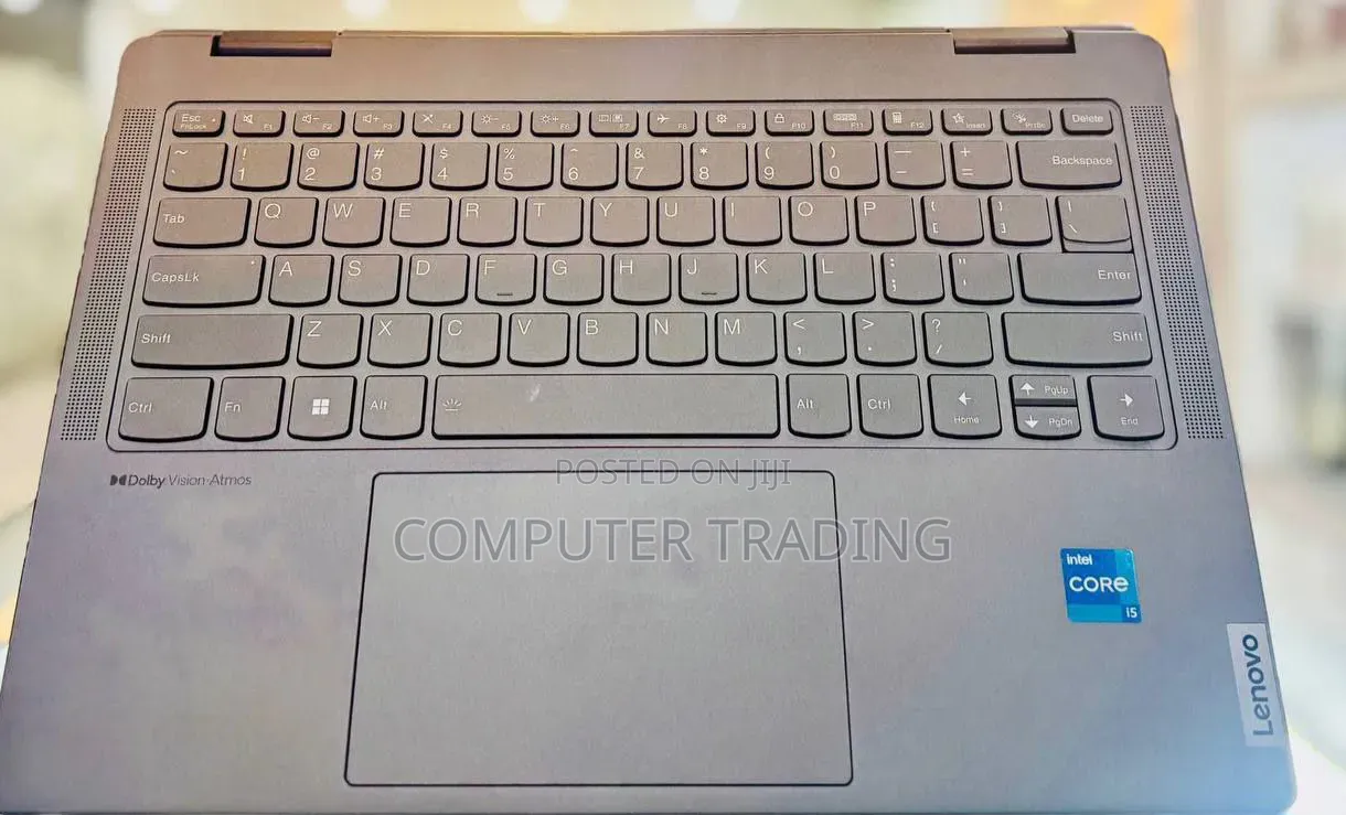 New Laptop Lenovo Yoga 330 16GB Intel Core i5 SSD 512GB