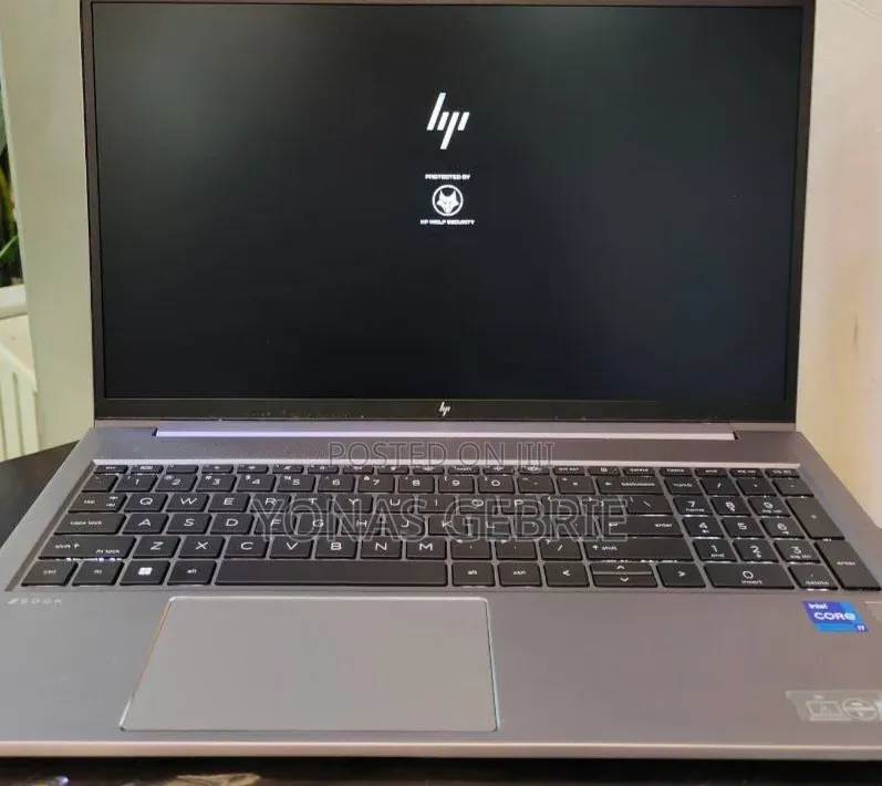 New Laptop HP ZBook 15 16GB Intel Core i7 SSD 512GB