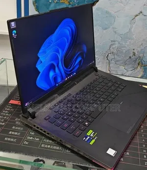 New Laptop Asus ROG Strix G16 32GB Intel Core i9 SSD 1T