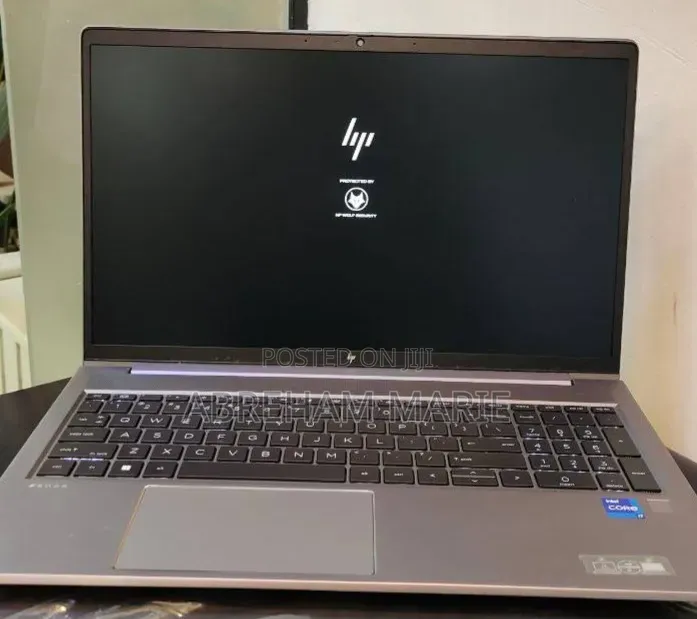 New Laptop HP ZBook Fury 17 G7 16GB Intel Core i7 SSD 512GB
