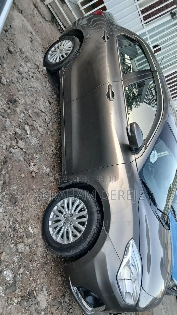 Suzuki Dzire 2022 Gray