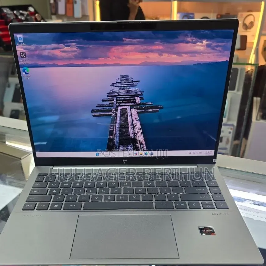 New Laptop HP Pavilion 15 32GB AMD Ryzen 7 SSD 1T