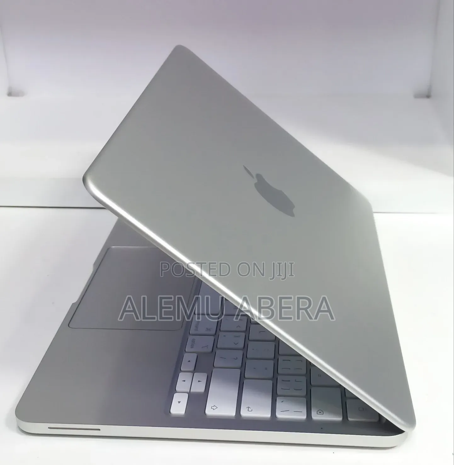 New Laptop Apple MacBook Neo 2026 8GB SSD 256GB