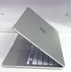 New Laptop Apple MacBook Neo 2026 8GB SSD 256GB