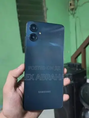 New Samsung Galaxy A06 128 GB Black