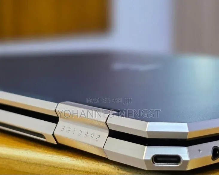 New Laptop HP Spectre X360 16GB Intel Core i7 SSD 512GB