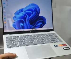 New Laptop HP Pavilion 14 16GB AMD Ryzen 7 SSD 1T