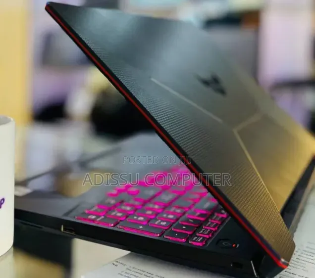 New Laptop Asus TUF Dash F15 16GB Intel Core i5 SSD 512GB