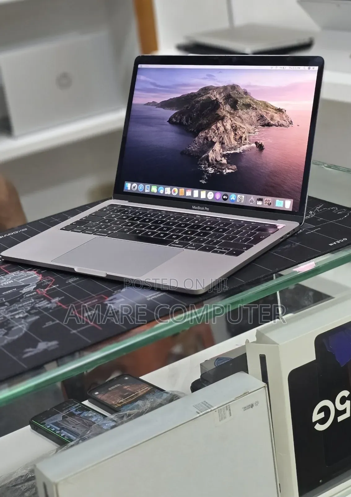 New Laptop Apple MacBook Pro 2019 16GB Intel Core i7 SSD 512GB