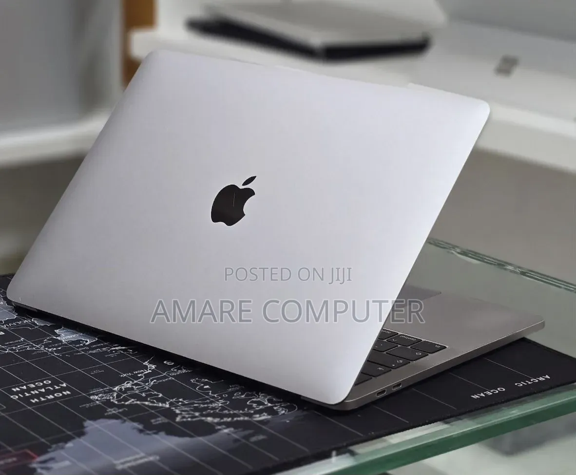 New Laptop Apple MacBook Pro 2019 16GB Intel Core i7 SSD 512GB