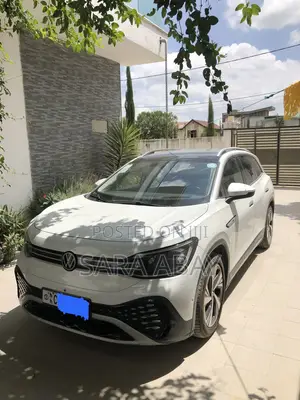 Volkswagen ID.6 2022 White