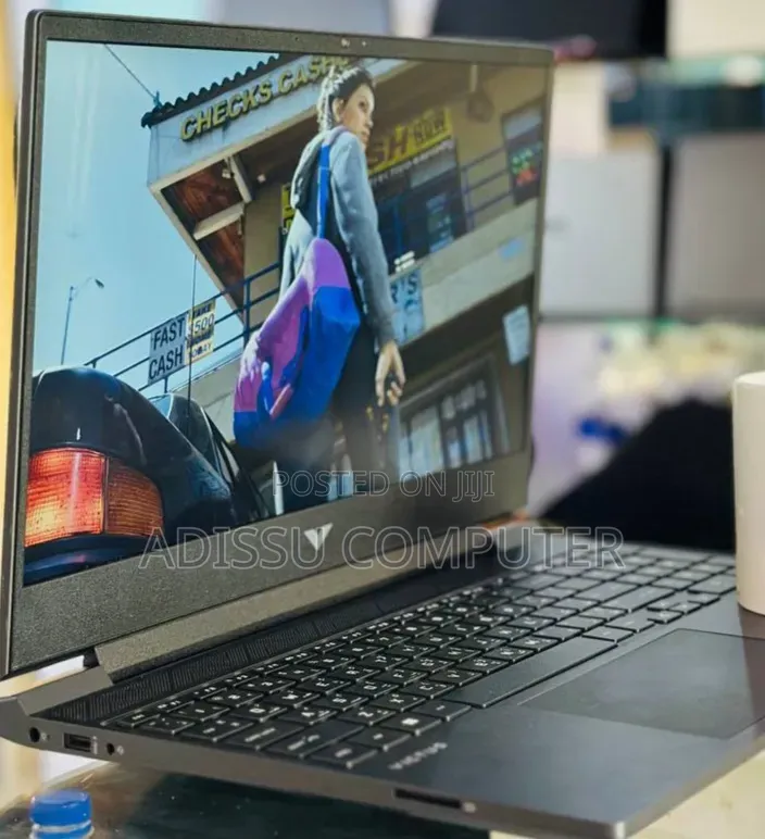 New Laptop HP Victus 15 16GB Intel Core i5 SSD 512GB