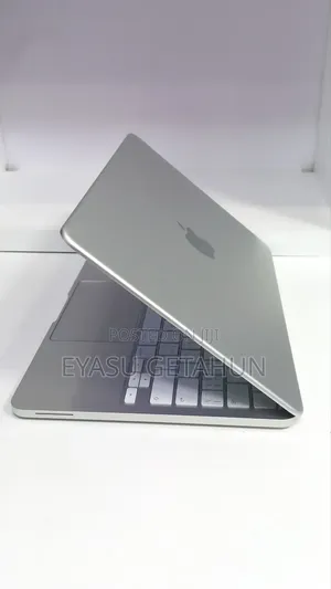 New Laptop Apple MacBook Neo 2026 8GB Intel SSD 256GB