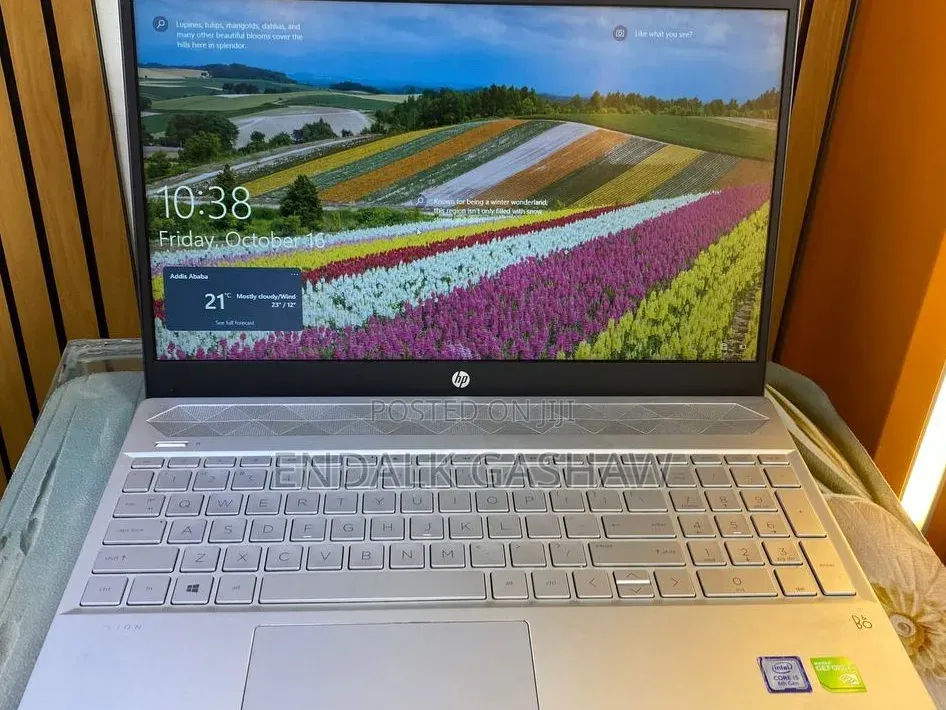 New Laptop HP Pavilion 15 8GB Intel Core i5 SSD 512GB