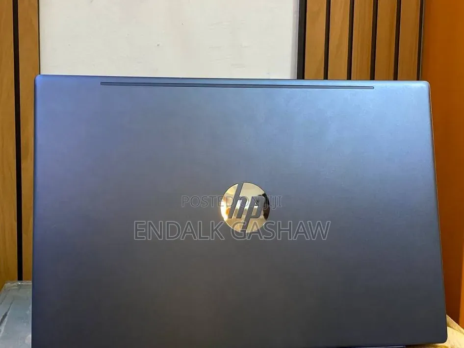 New Laptop HP Pavilion 15 8GB Intel Core i5 SSD 512GB