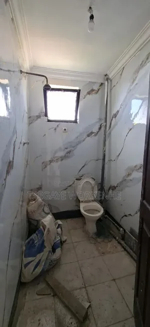 Furnished 2bdrm Condo in Lideta for sale