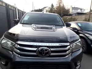 Hilux Revo Car Rent