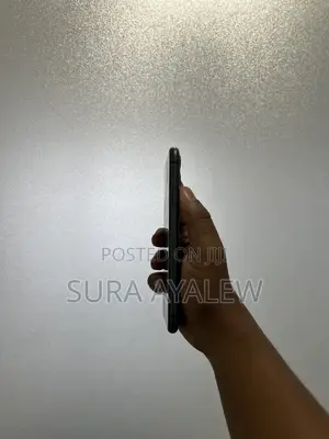 Apple iPhone 11 64 GB Black