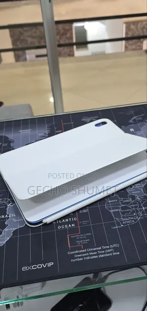 New Apple iPad 10.2 (2021) 64 GB White