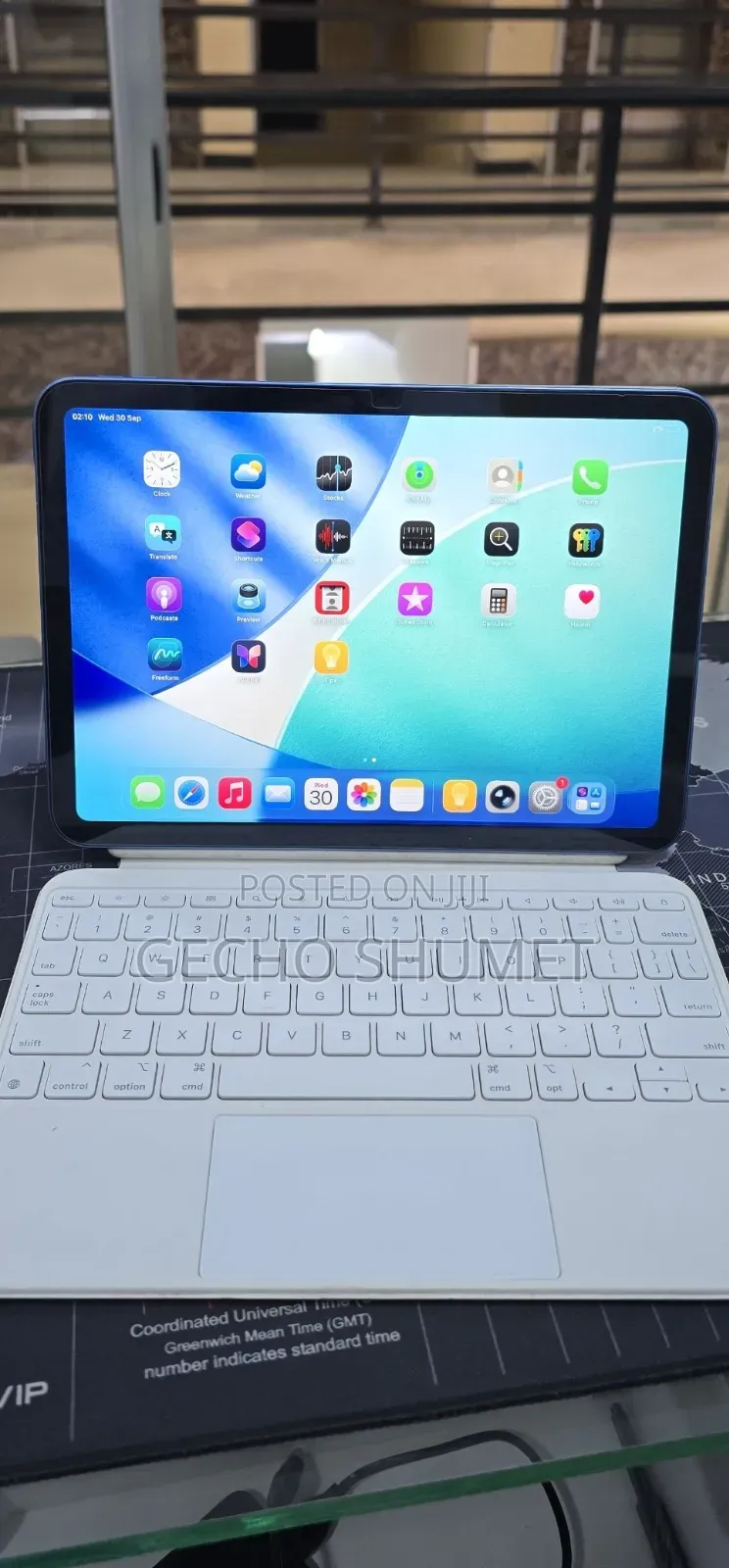New Apple iPad 10.2 (2021) 64 GB White