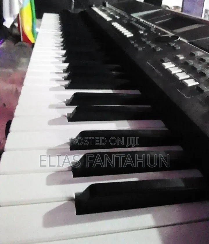 Yamaha 670 Keyboard