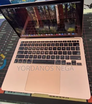New Laptop Apple MacBook Air 2020 M1 8GB Apple M1 SSD 256GB